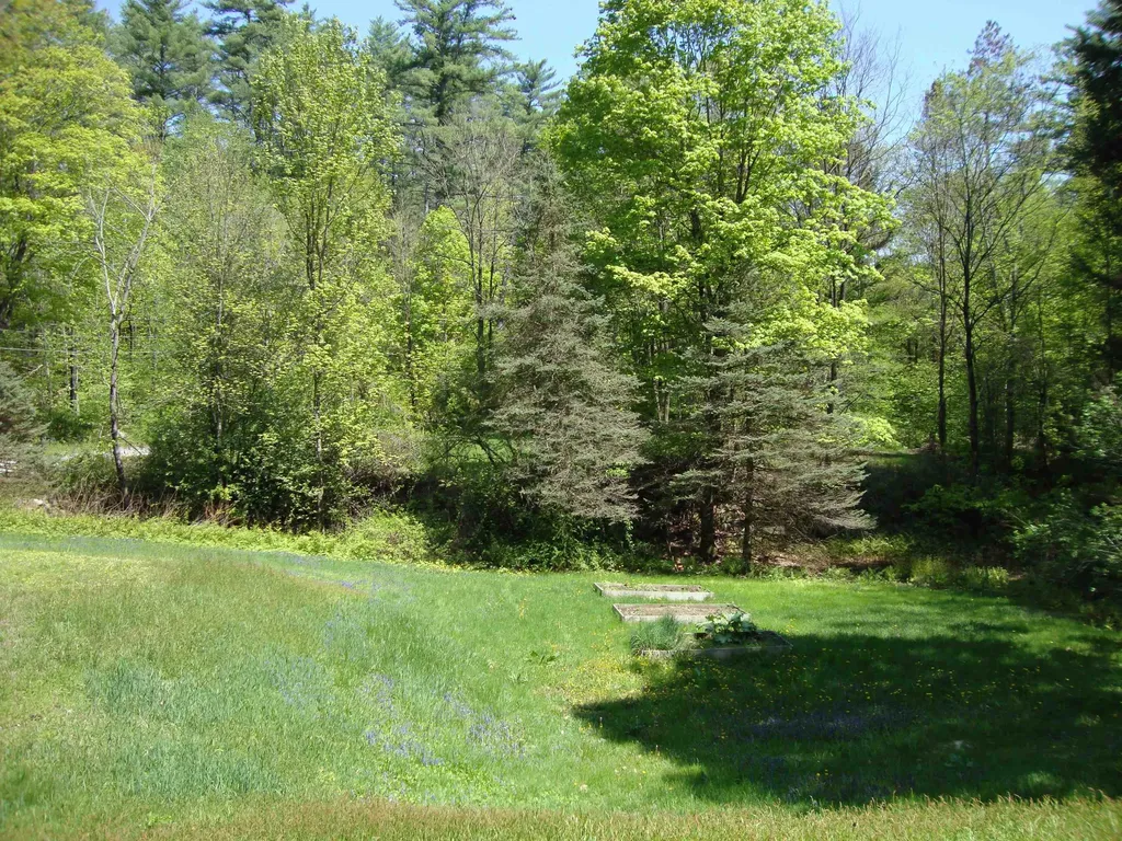 31 Loop Road Concord NH 03301