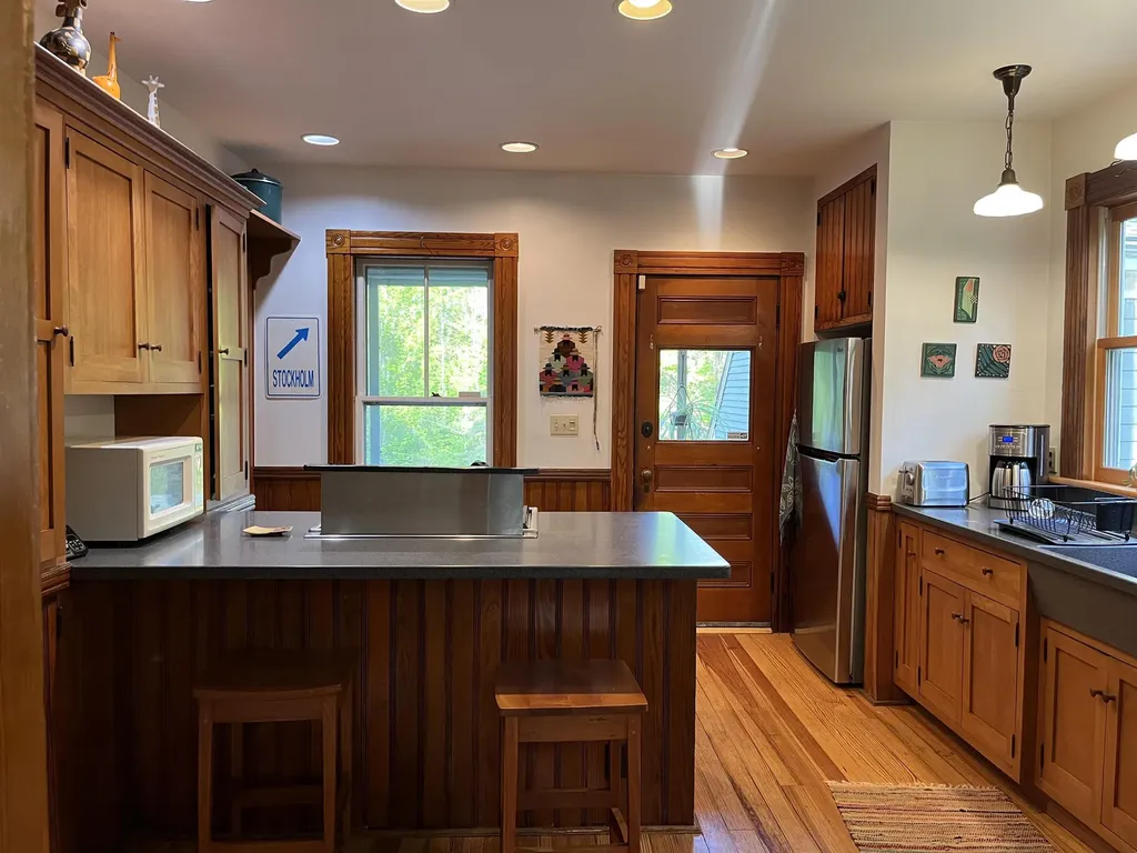 31 Loop Road Concord NH 03301