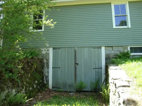 31 Loop Road Concord NH 03301