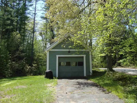 31 Loop Road Concord NH 03301