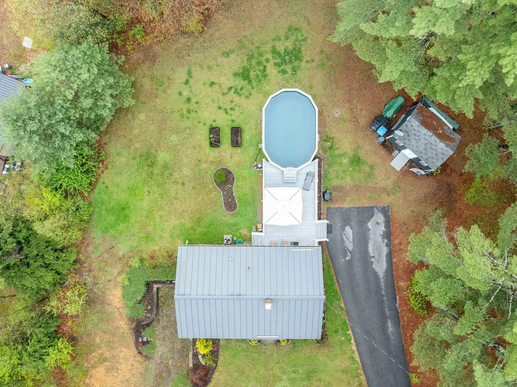 7 Clark Street Belmont NH 03220