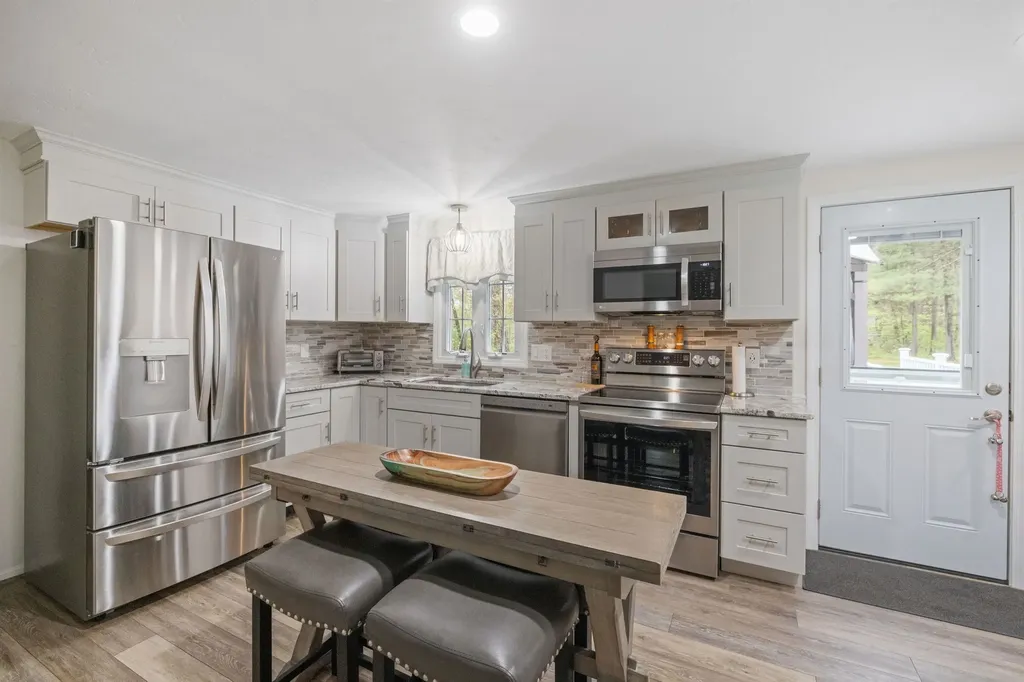 7 Clark Street Belmont NH 03220