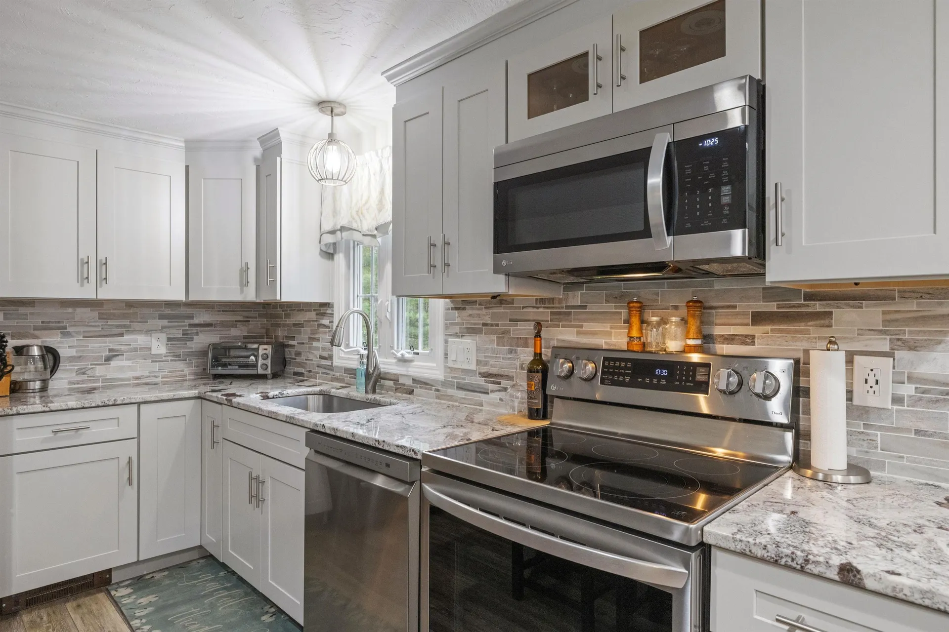 7 Clark Street Belmont NH 03220