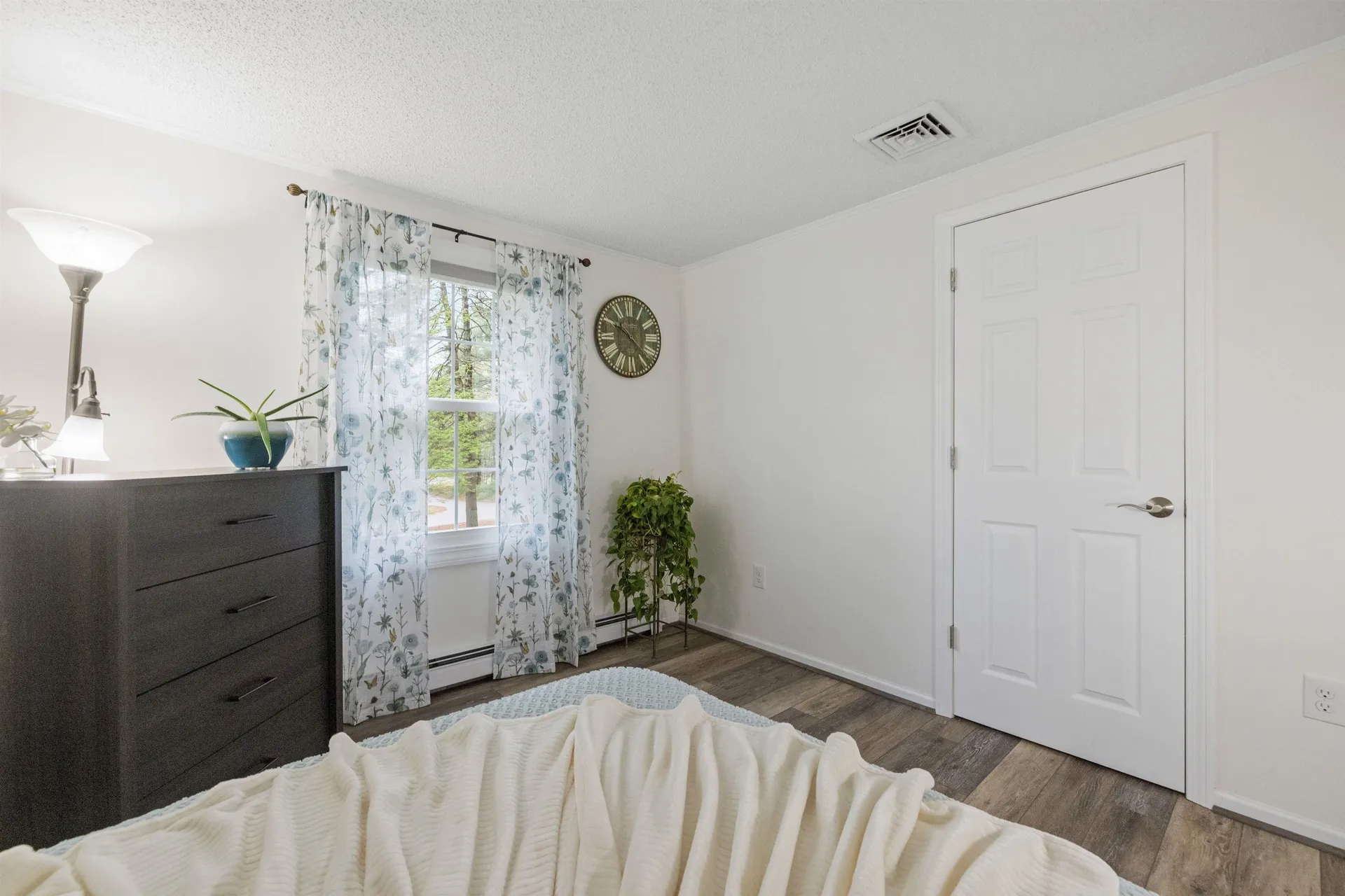 7 Clark Street Belmont NH 03220