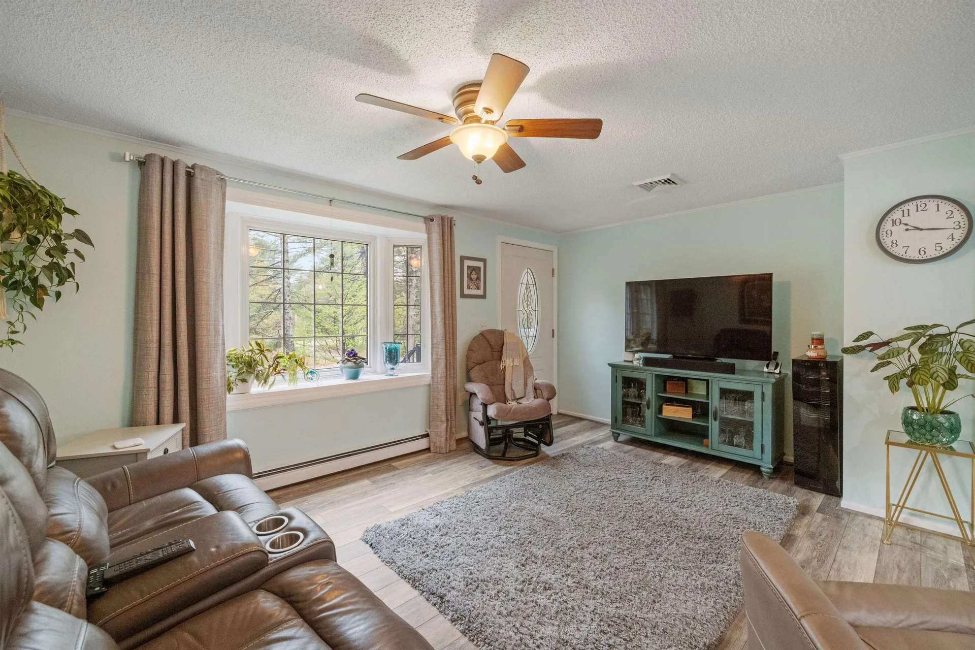 7 Clark Street Belmont NH 03220