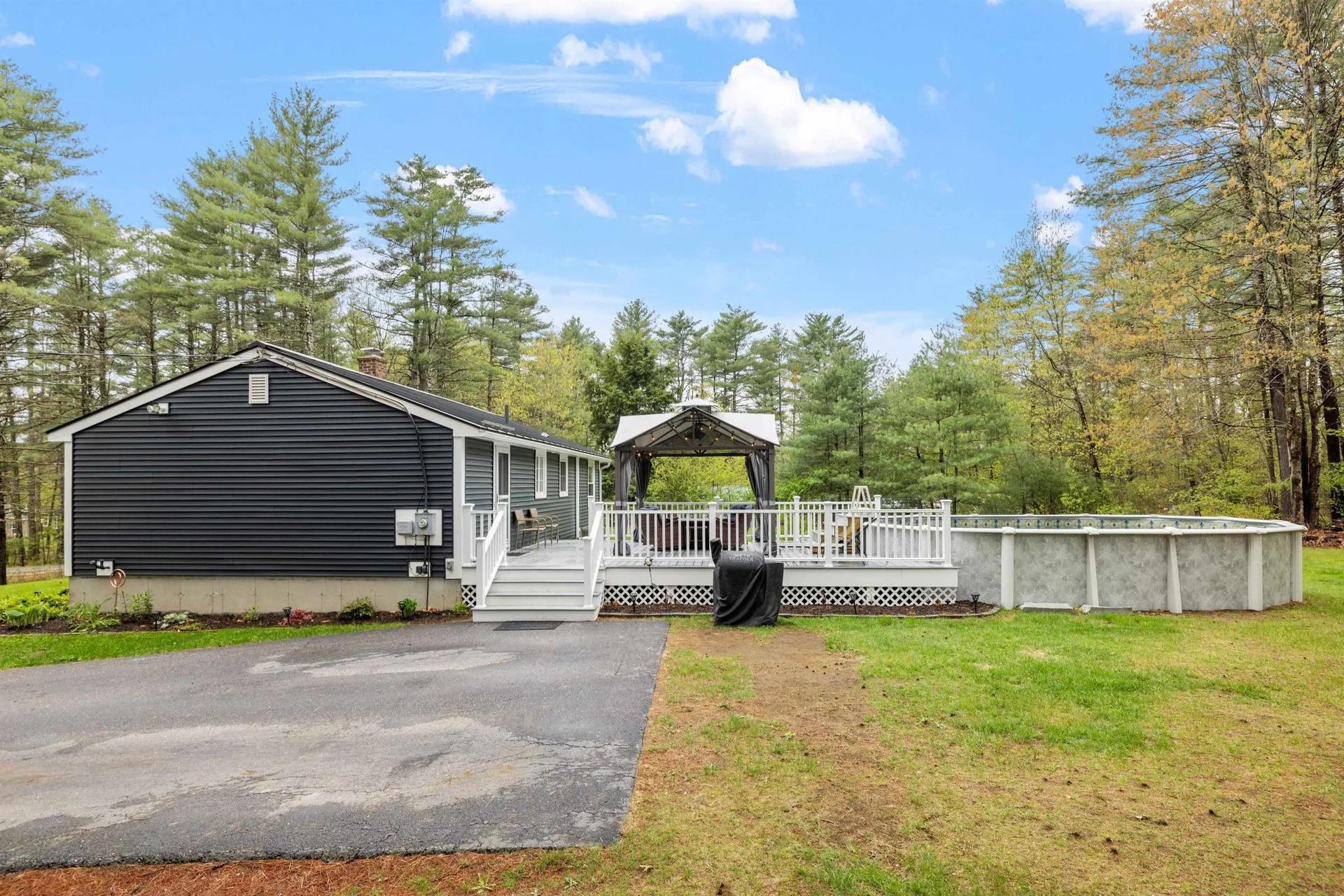 7 Clark Street Belmont NH 03220