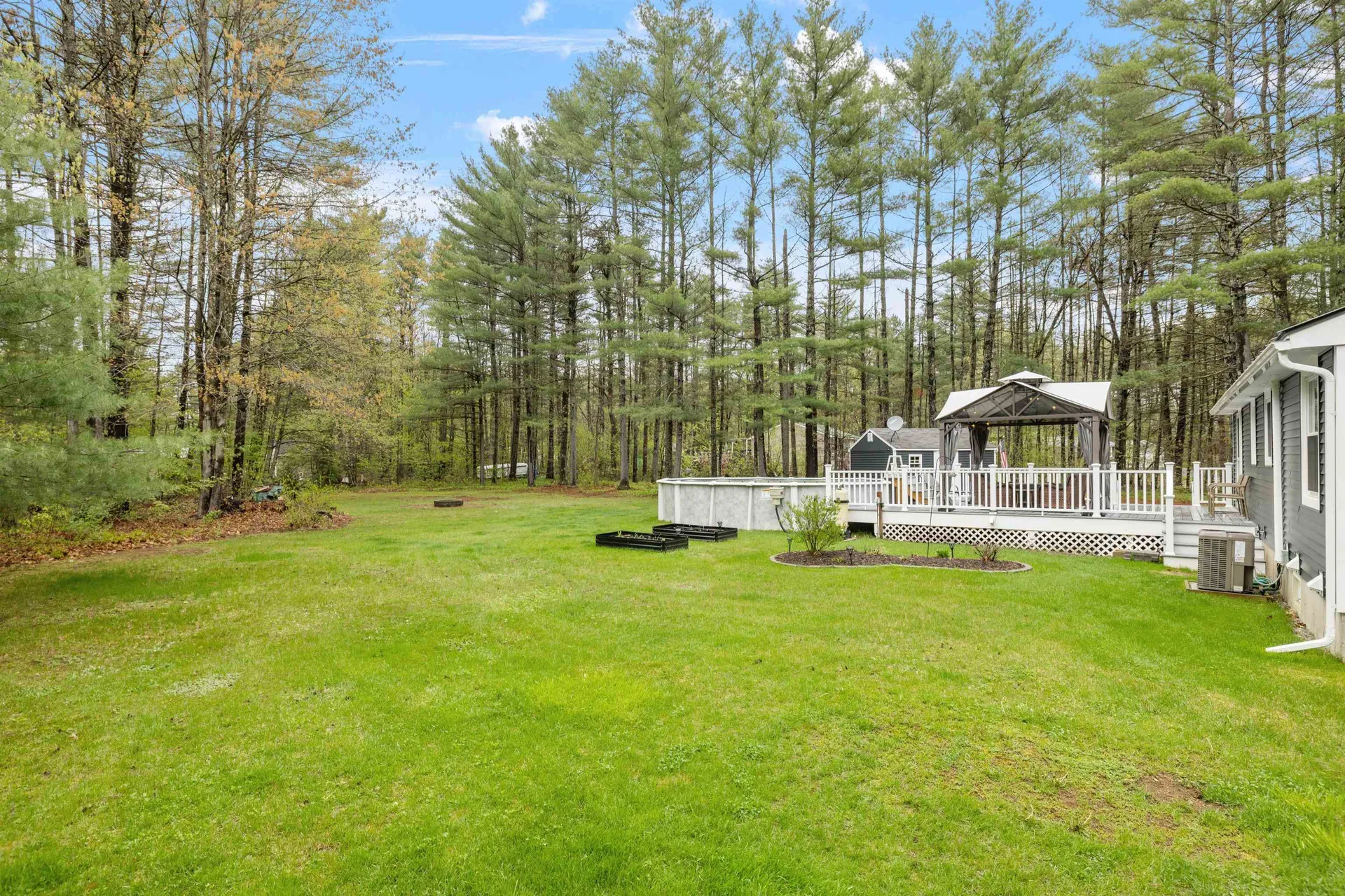 7 Clark Street Belmont NH 03220