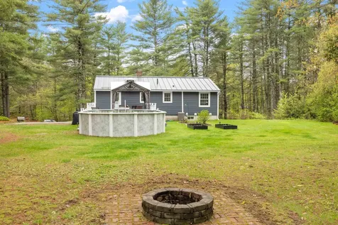 7 Clark Street Belmont NH 03220