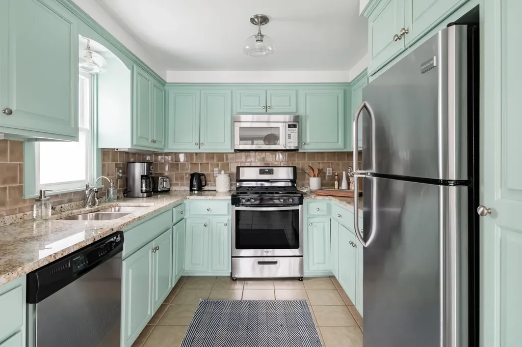 162 Marble Island Road Colchester VT 05446