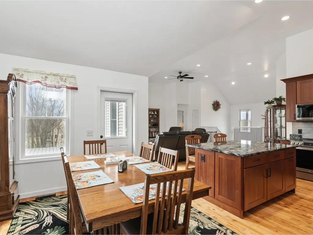 53 O'brien Meadows Hinesburg VT 05461