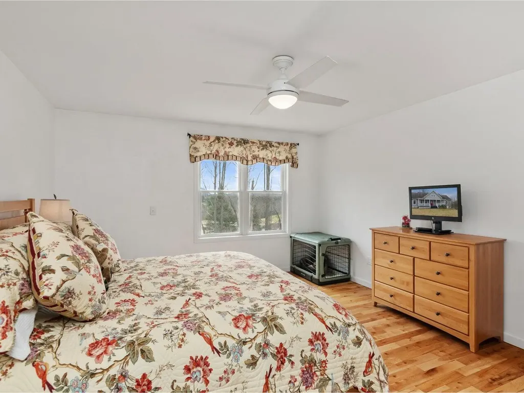 53 O'brien Meadows Hinesburg VT 05461