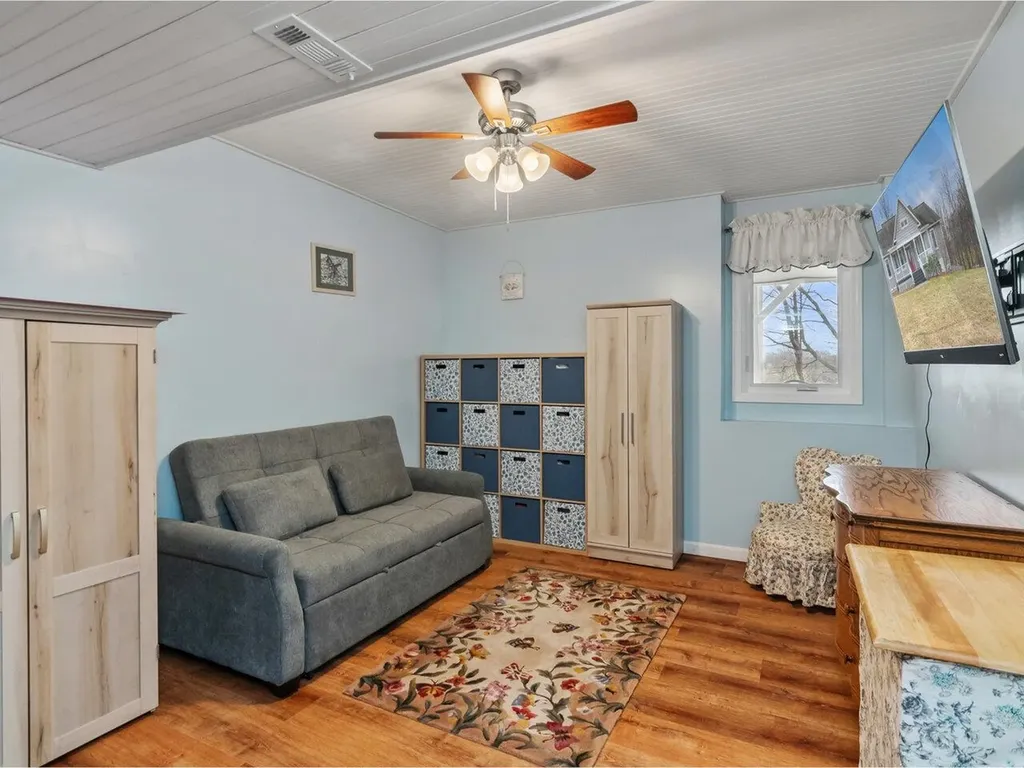 53 O'brien Meadows Hinesburg VT 05461