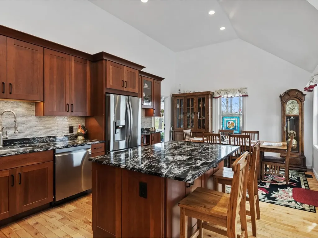 53 O'brien Meadows Hinesburg VT 05461