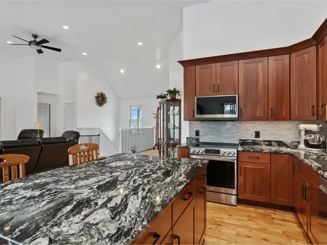 53 O'brien Meadows Hinesburg VT 05461