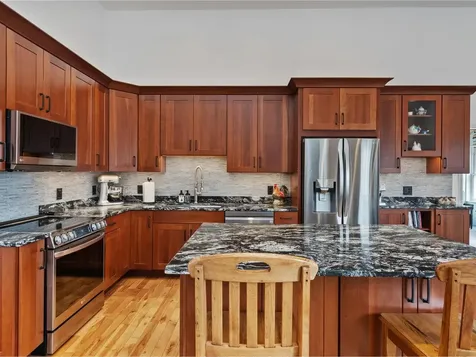 53 O'brien Meadows Hinesburg VT 05461