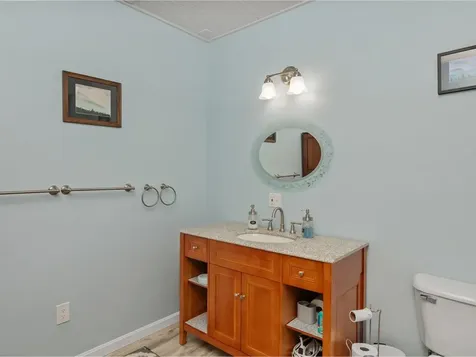 53 O'brien Meadows Hinesburg VT 05461