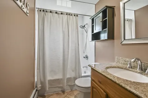 7 Pine Street Hooksett NH 03106