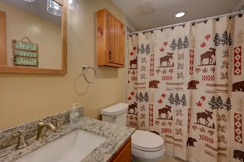 111 Suren Road Conway NH 03860