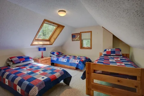 111 Suren Road Conway NH 03860