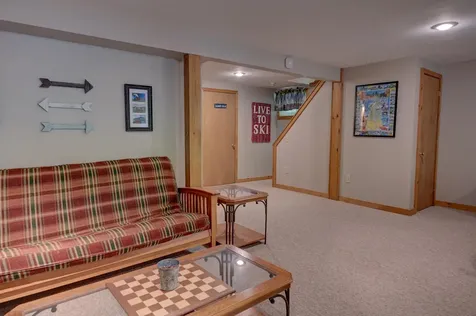 111 Suren Road Conway NH 03860