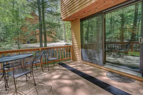 111 Suren Road Conway NH 03860