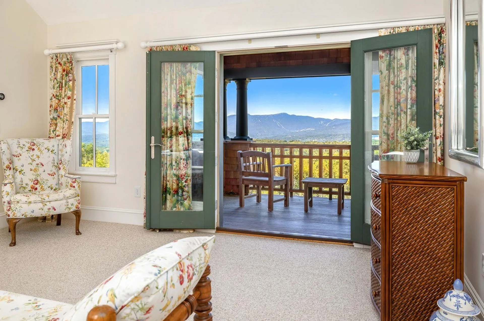 675 Putnam Forest Road Stowe VT 05672