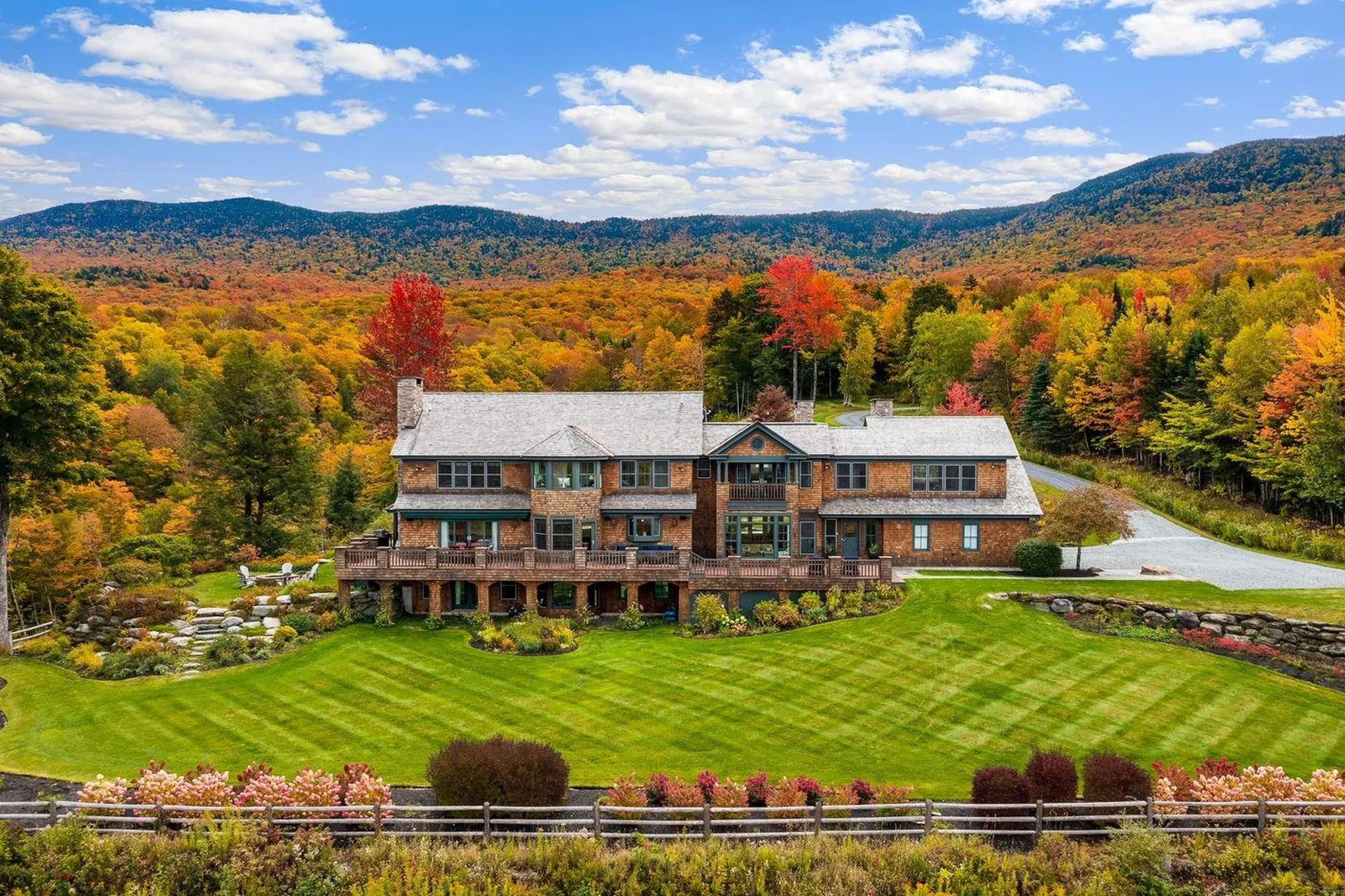 675 Putnam Forest Road Stowe VT 05672