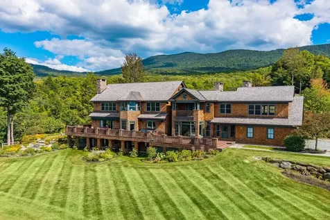 675 Putnam Forest Road Stowe VT 05672
