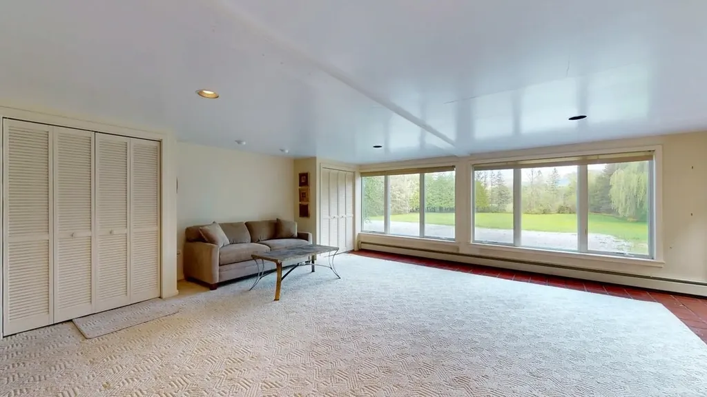 72 Juniper Lane Middlebury VT 05753