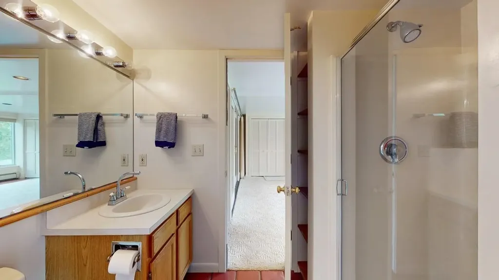 72 Juniper Lane Middlebury VT 05753