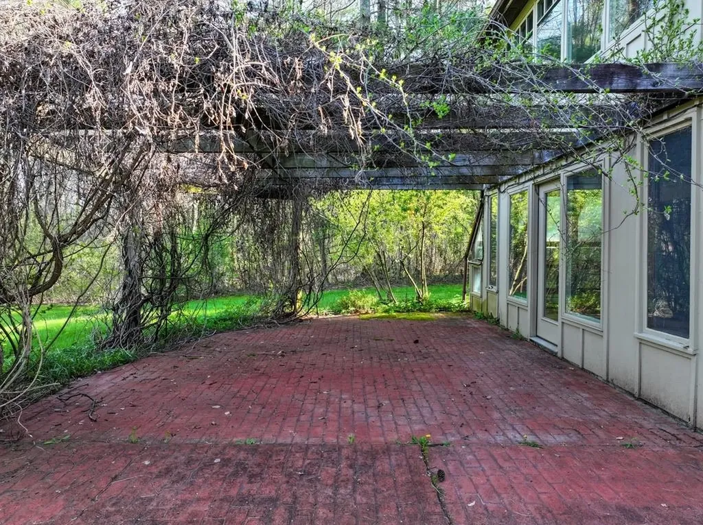 72 Juniper Lane Middlebury VT 05753