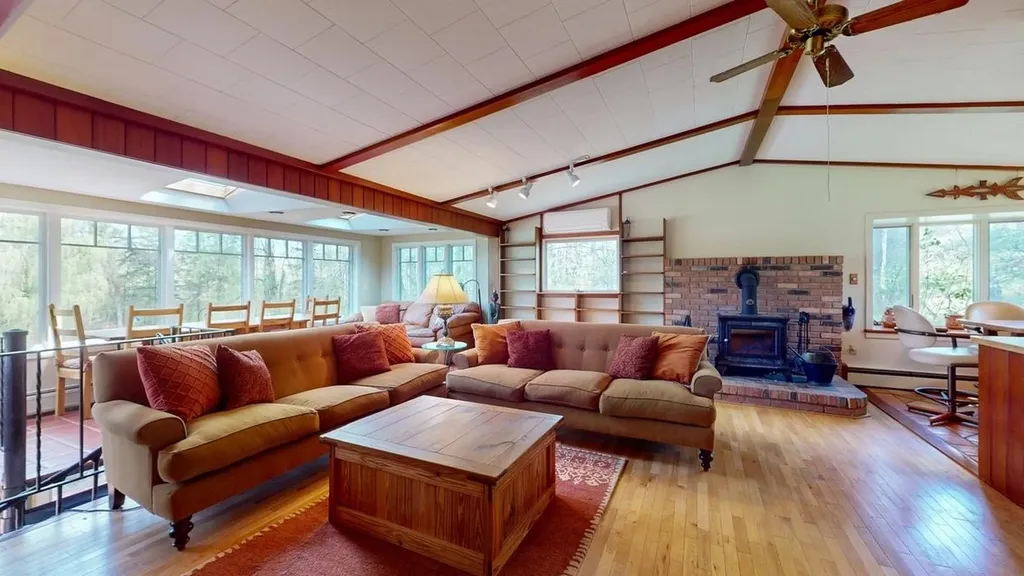 72 Juniper Lane Middlebury VT 05753