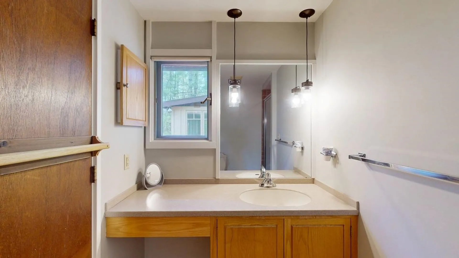 72 Juniper Lane Middlebury VT 05753