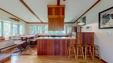 72 Juniper Lane Middlebury VT 05753