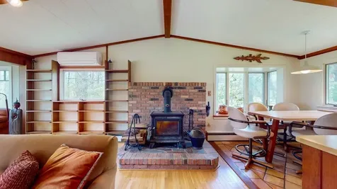 72 Juniper Lane Middlebury VT 05753