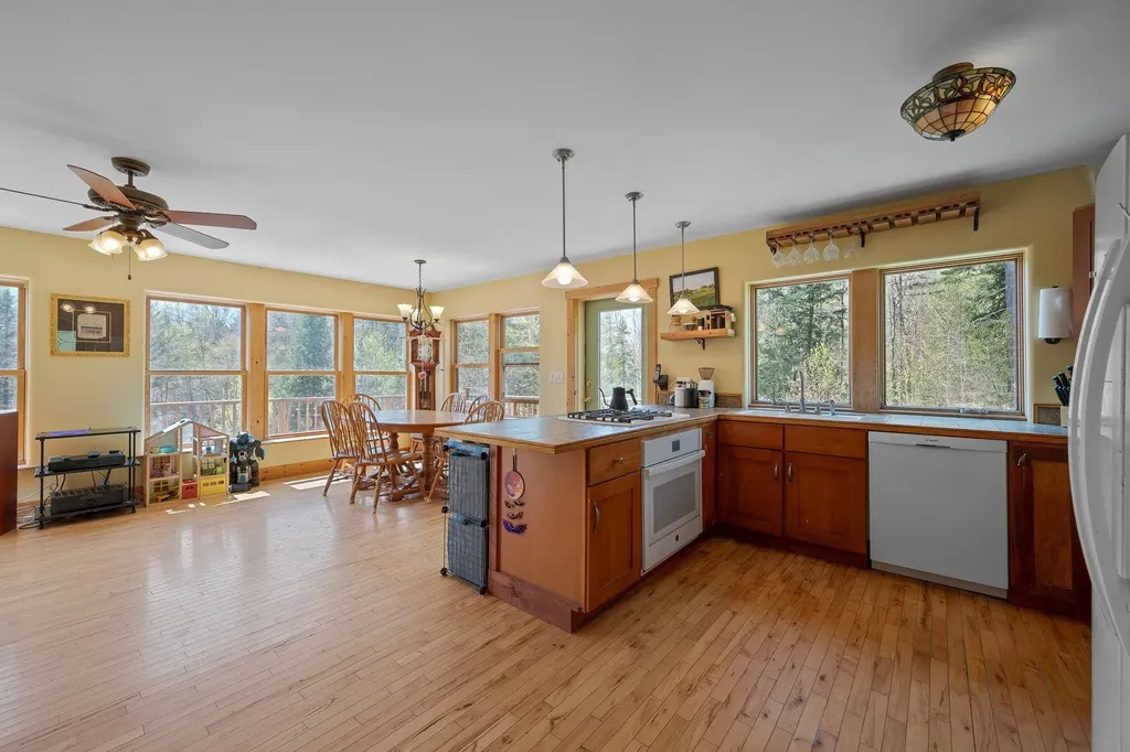 153 Wood Road Middlesex VT 05682