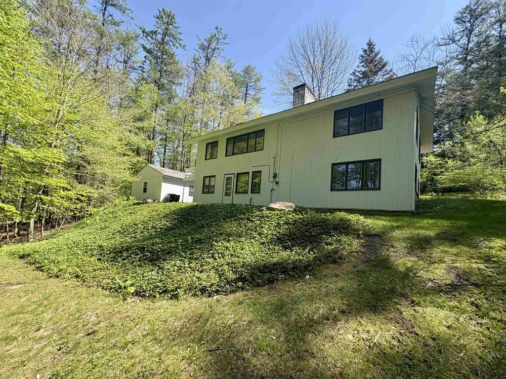 1 Rayton Road Hanover NH 03755