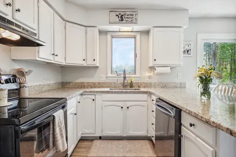 36 Sunset Hill Road Bradford NH 03221