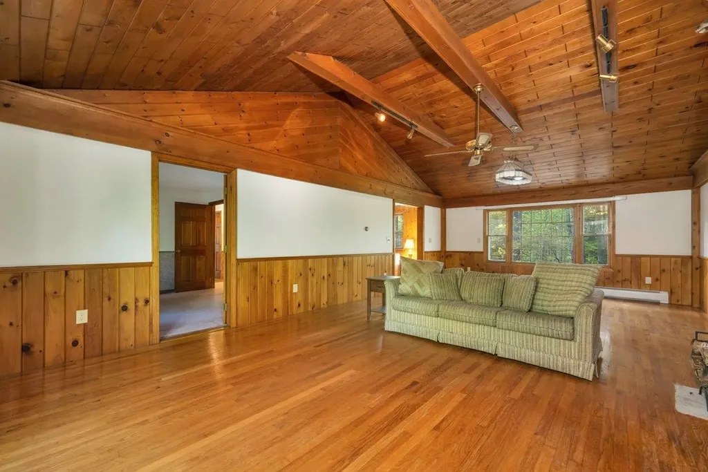 66 Hayes Road Alton NH 03809