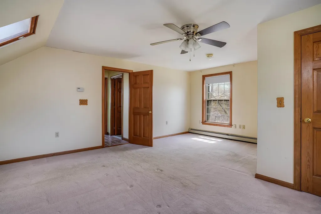 133 Mapleton Road Manchester NH 03103