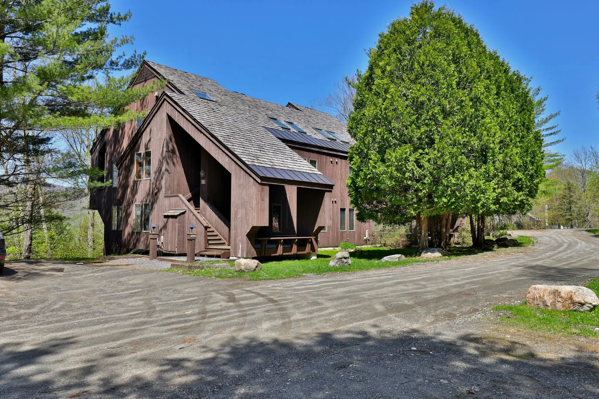 1226 East Ash Road Plymouth VT 05056