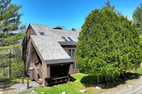 1226 East Ash Road Plymouth VT 05056