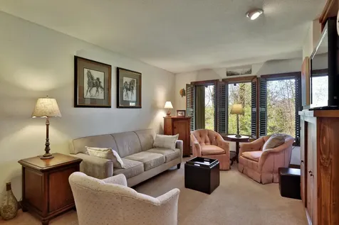 1226 East Ash Road Plymouth VT 05056