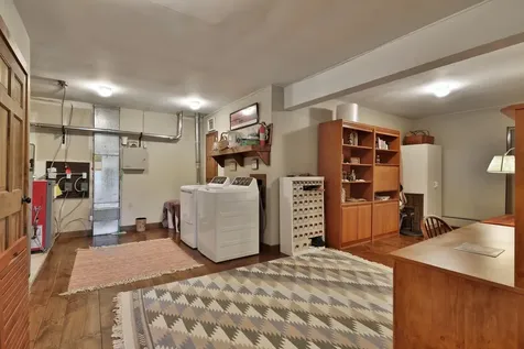 1226 East Ash Road Plymouth VT 05056