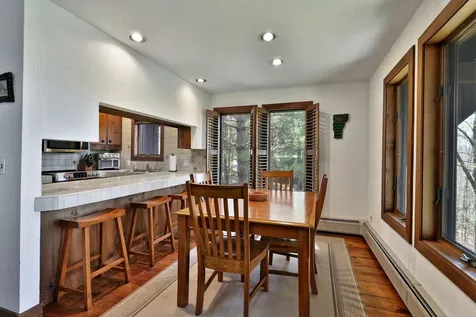 1226 East Ash Road Plymouth VT 05056