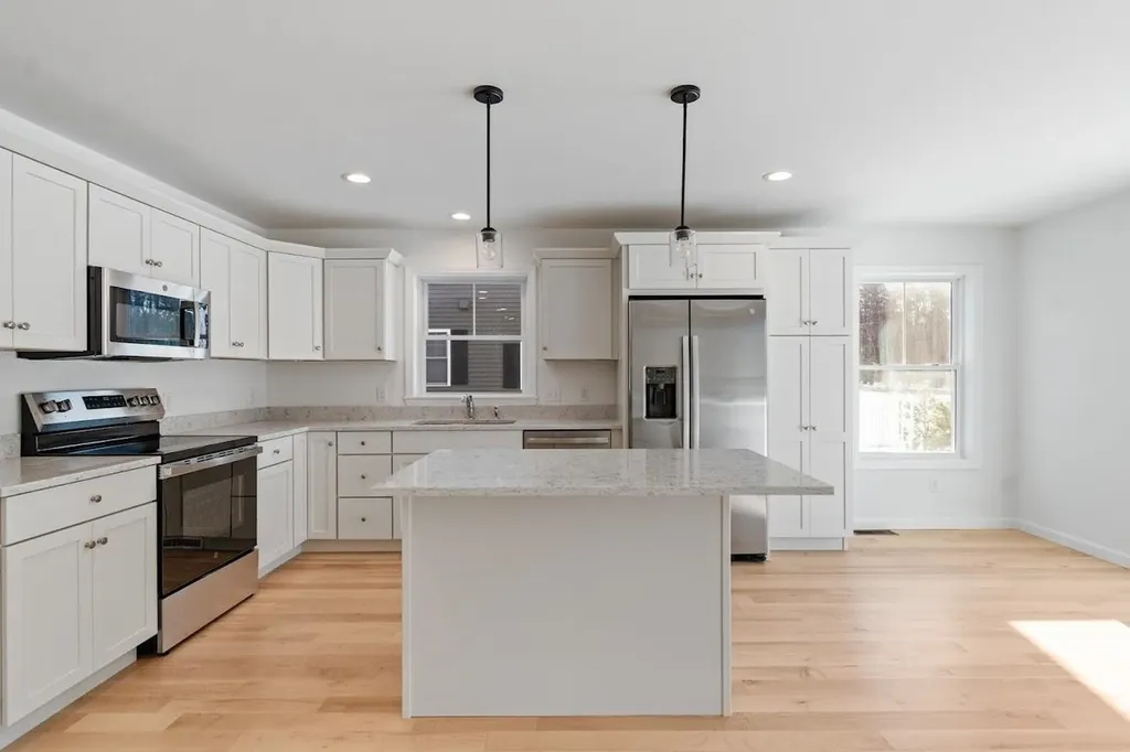 29 Spear Lane Colchester VT 05446