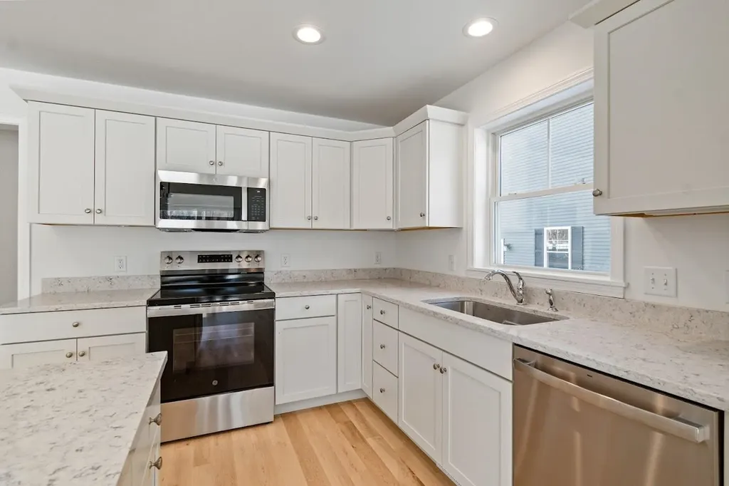 29 Spear Lane Colchester VT 05446