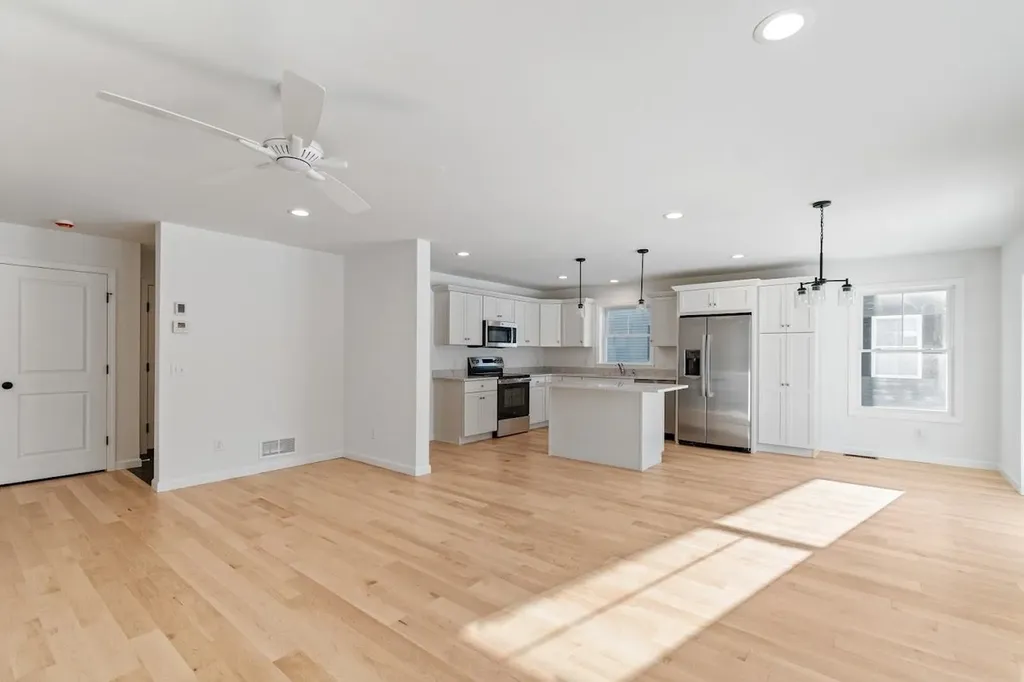 29 Spear Lane Colchester VT 05446