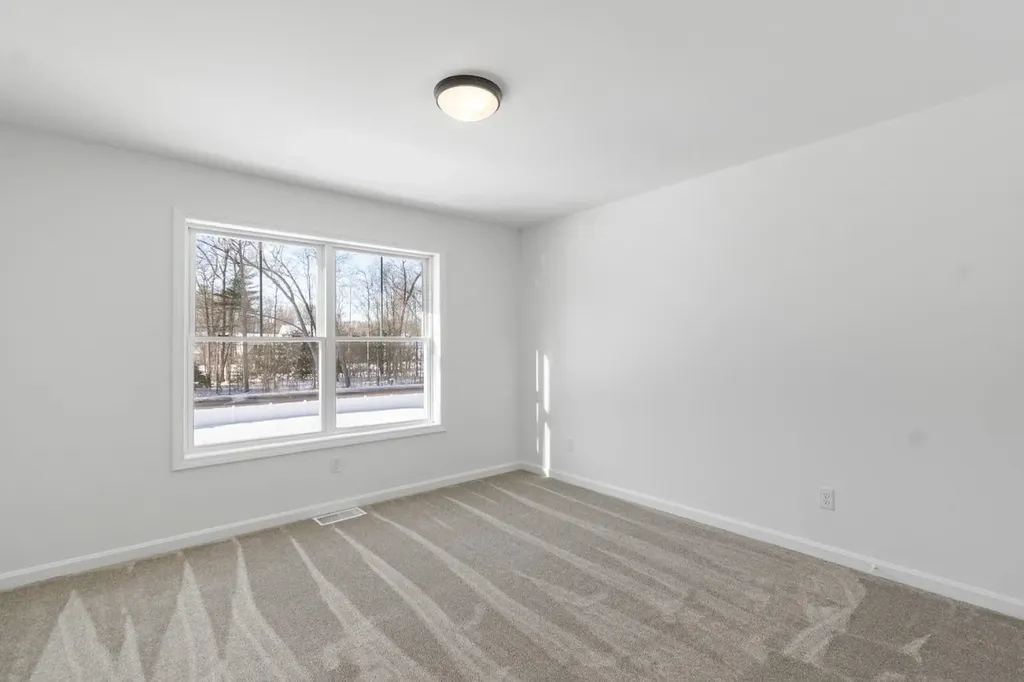 29 Spear Lane Colchester VT 05446