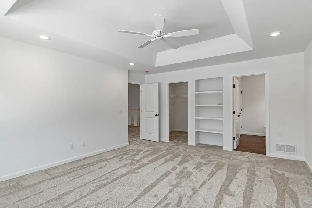 29 Spear Lane Colchester VT 05446